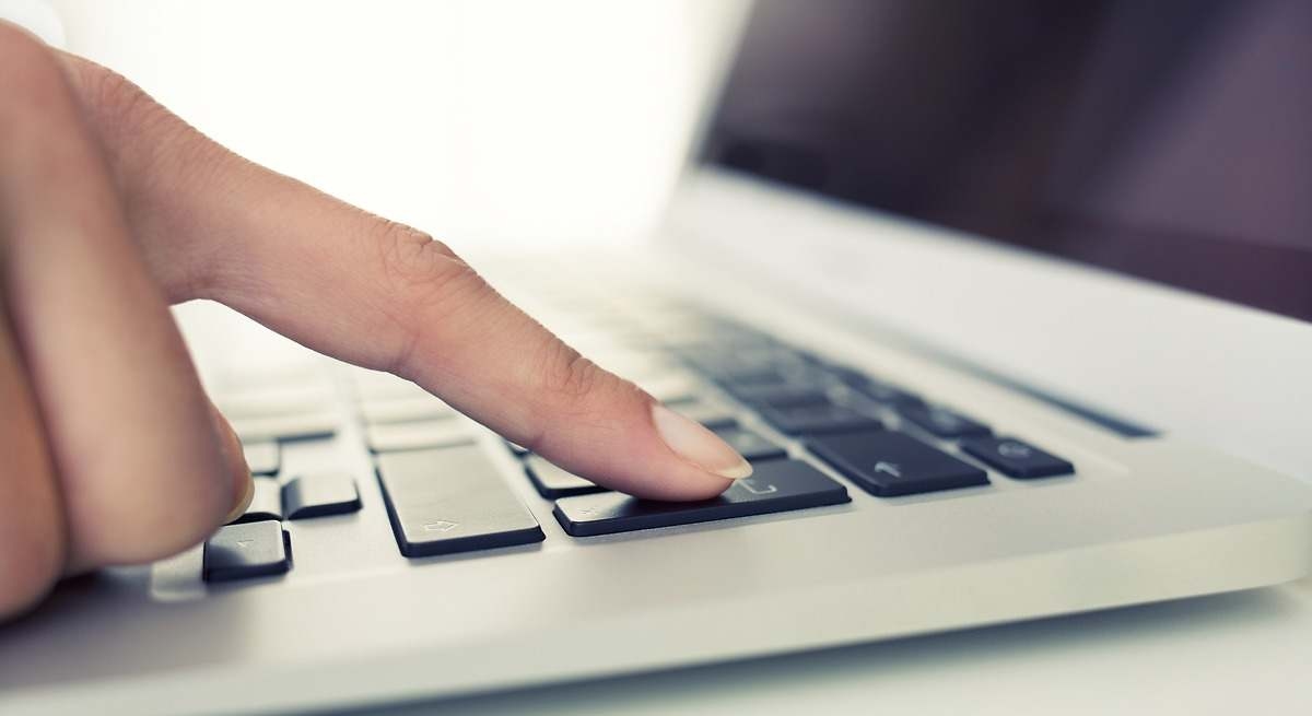 Je hebt je computer je hele leven al verkeerd afgesloten: de truc om het op de juiste manier te doen door slechts één toets in te drukken