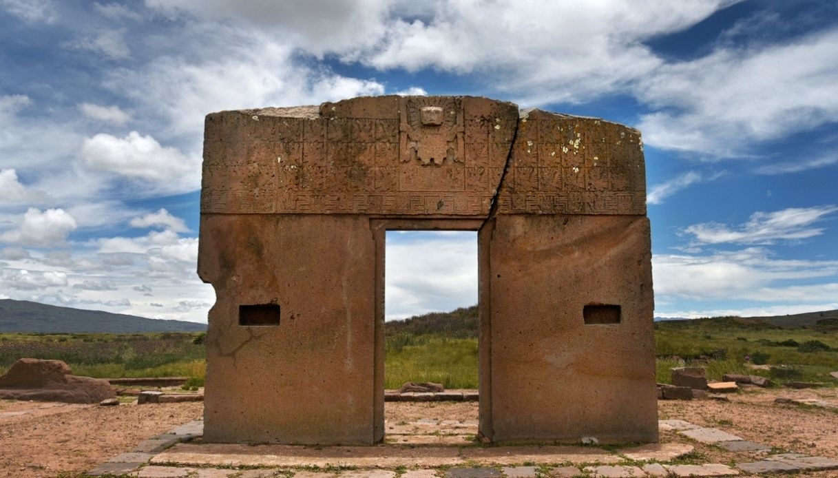 Puerta del Sol is a mysterious door that hides the secrets of the gods
