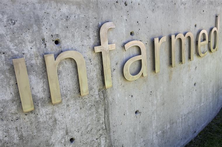 Pedidos de ensaios clínicos ao Infarmed sobem para 115 no primeiro semestre