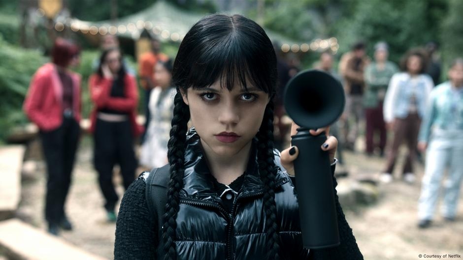 Sucesso na Netflix: começa a segunda temporada da série cult "Wednesday"