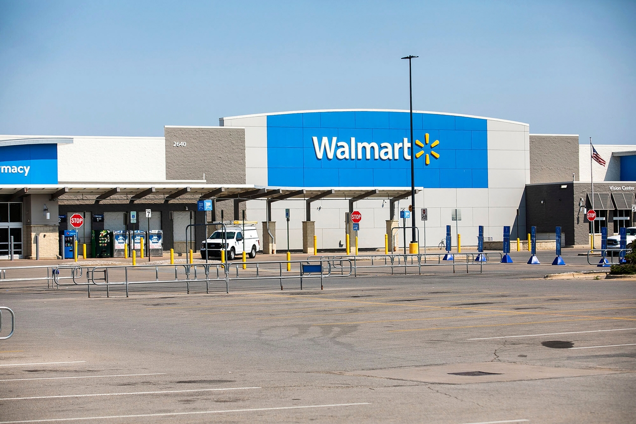 Lerdo, Walmart'tan yatırım alacak; sinema salonları ve Starbucks'la yeni bir plaza inşa edecek