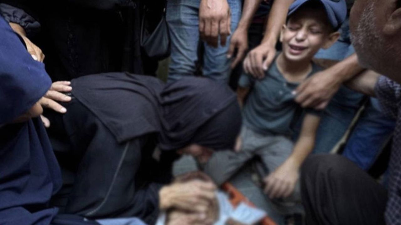 ¡El mundo entero está observando! 281 personas, incluidos 114 niños, murieron de hambre en Gaza.
