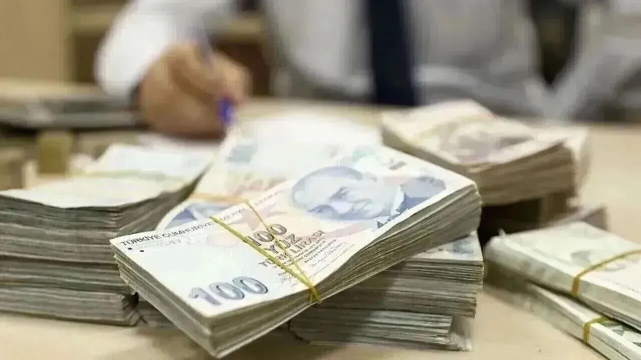 Course aux intérêts des dépôts bancaires ! Le rendement mensuel de 2 millions de livres turques a grimpé en flèche.