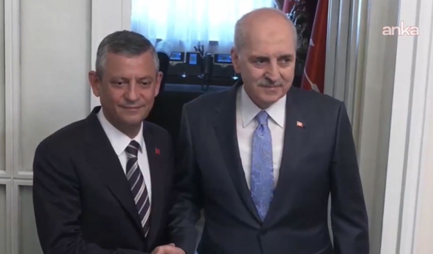 El presidente del Parlamento, Kurtulmuş, visita a Özgür Özel como comisión