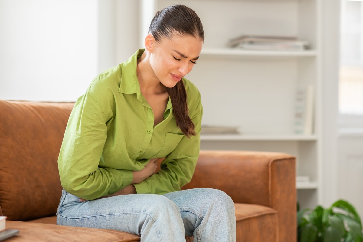 Il mal di stomaco non è normale: scopri quando è un segnale d'allarme