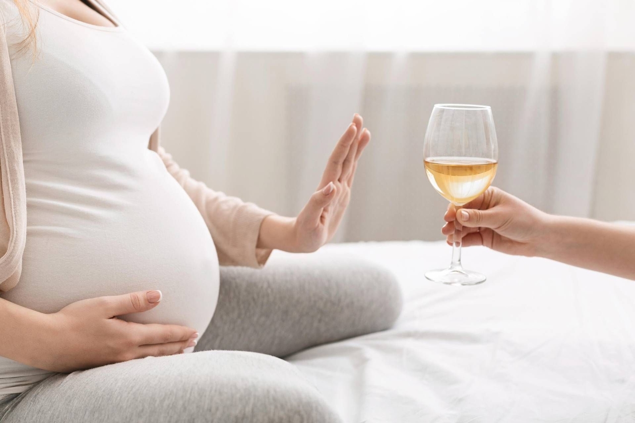 Neonatologistas relatam 2.500 casos de distúrbios fetais relacionados ao álcool por ano na Itália.