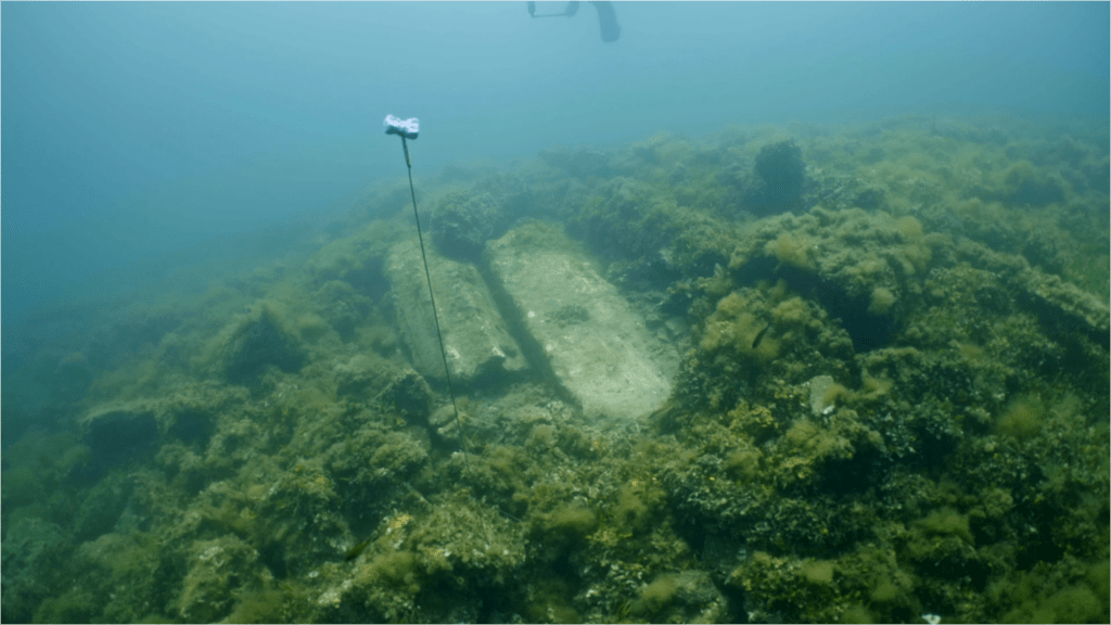 Los tesoros imperiales reescriben la historia sumergida de los Campos Flégreos
