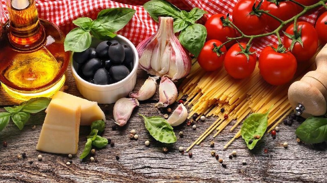 Dietas, perda de peso dupla ao abrir mão de alimentos processados