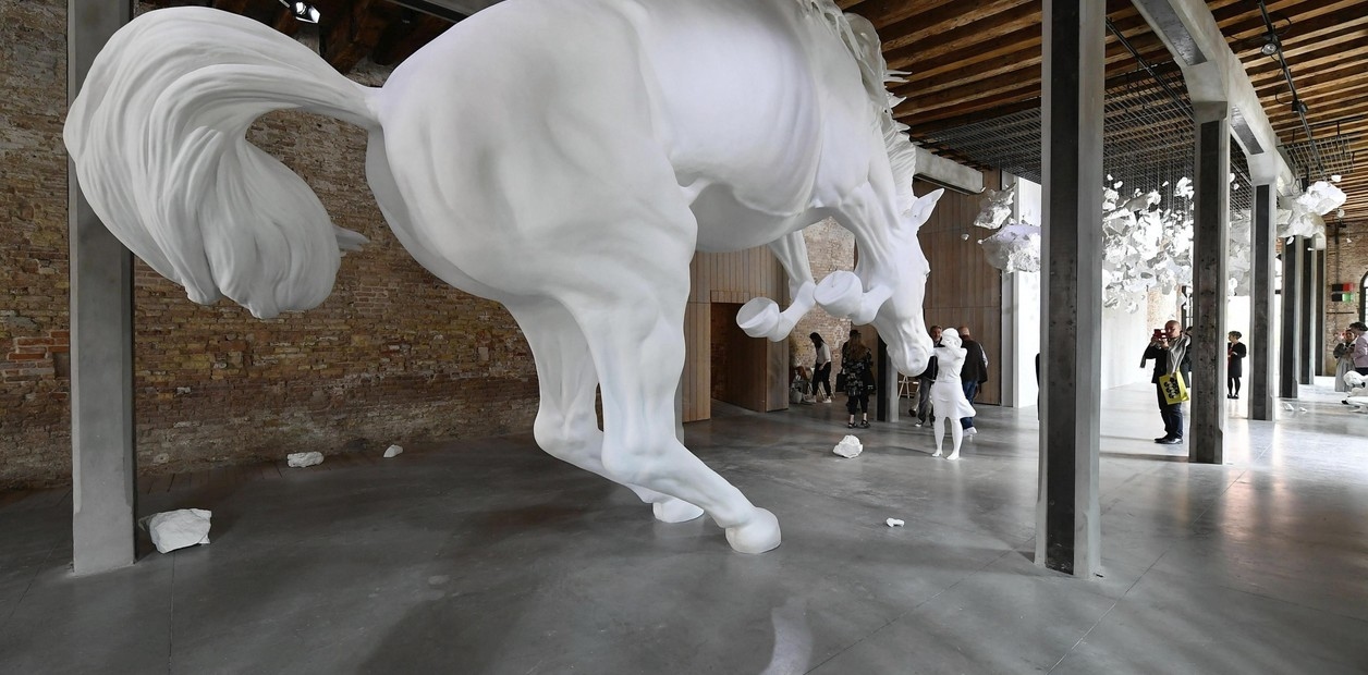 61st Venice Biennale: Call for entries for the Argentine Pavilion is open, but the State will not contribute a cent.