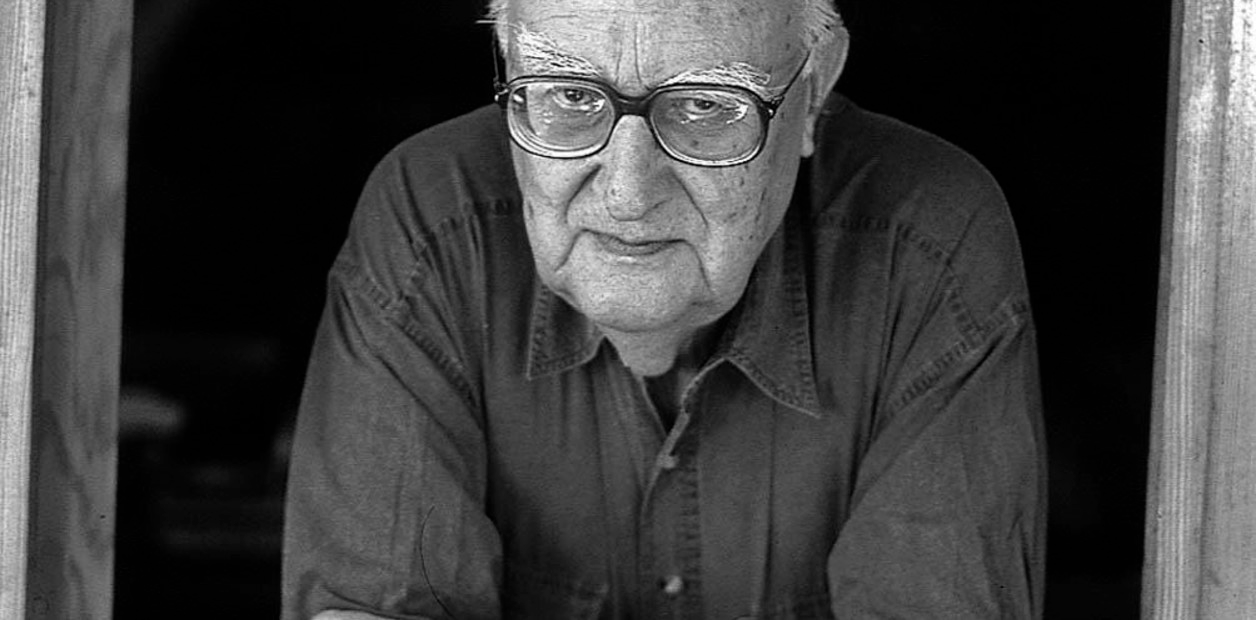 Andrea Camilleri completaria 100 anos, e a Itália está comemorando com livros, conferências e homenagens.