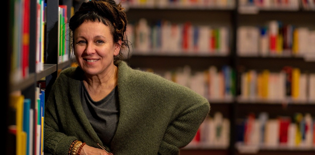 Olga Tokarczuk é internada e sai ilesa