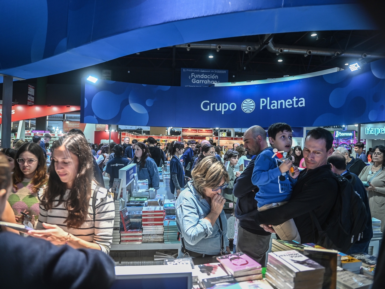 Feria del Libro 2025: los recomendados de hoy 2 de mayo