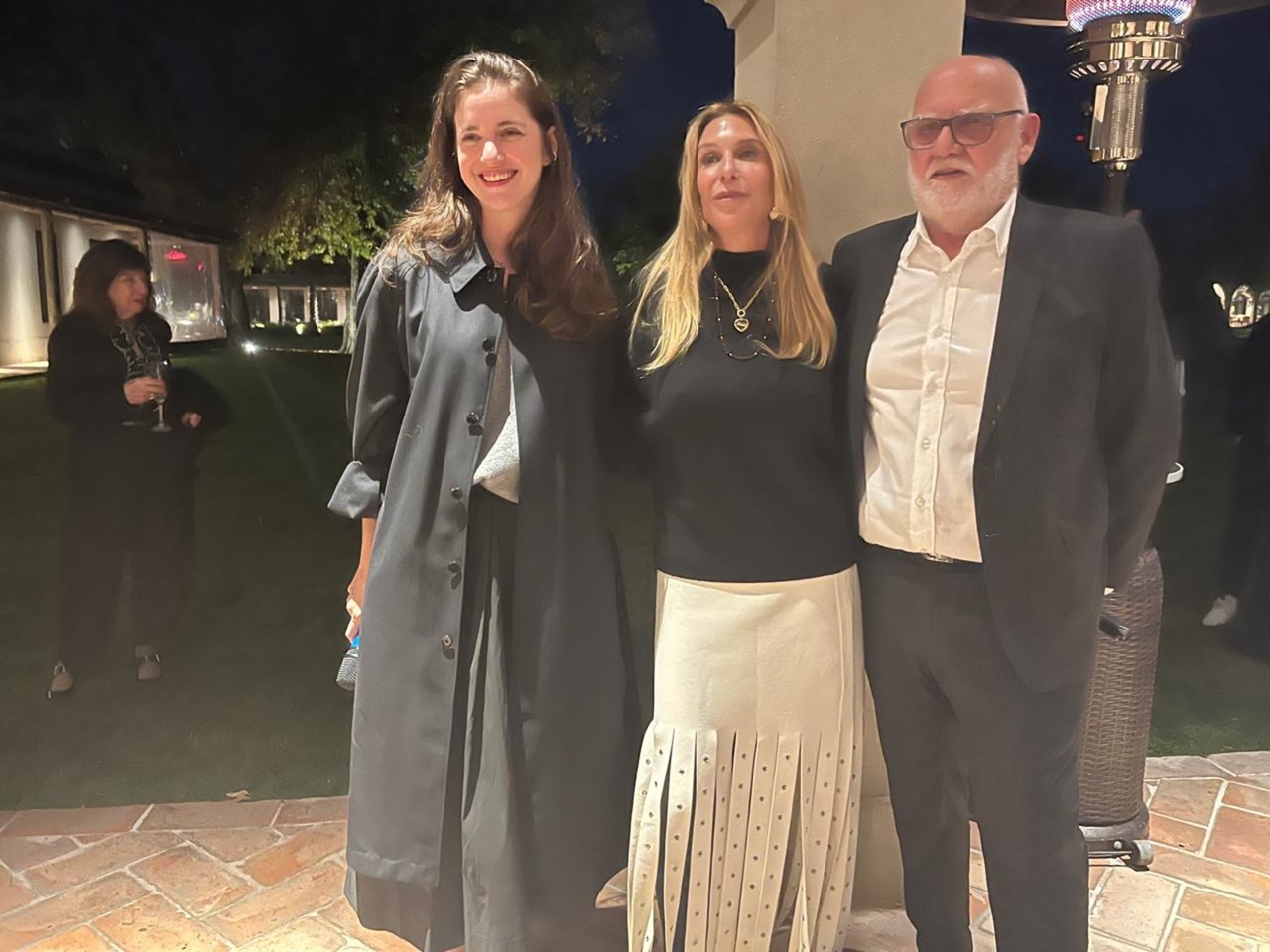 Final virtuoso del circuito de galerías Nodo, con fiesta en casa de Ama Amoedo