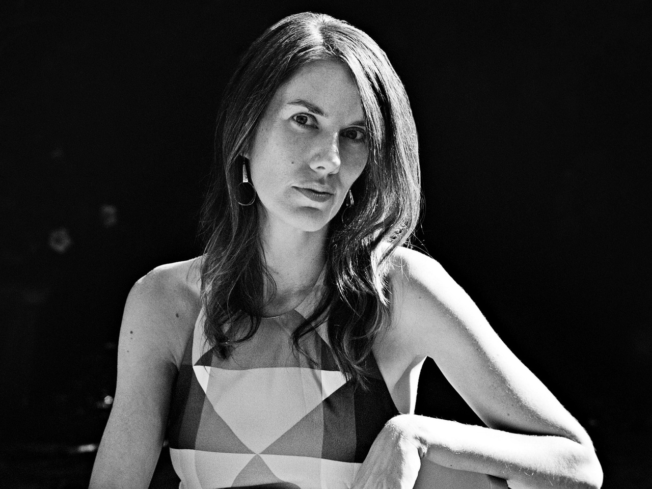 La scrittrice Leslie Jamison esplora la complessità della sofferenza contemporanea