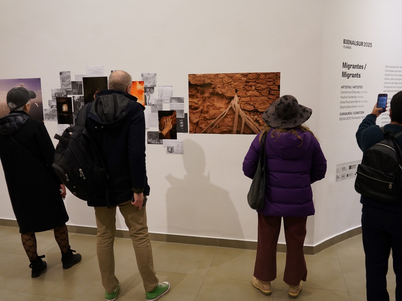 Bienalsur 2025: Biennale sztuki współczesnej odwiedziły już tysiące osób, a wydarzenia odbywają się w 140 miejscach.