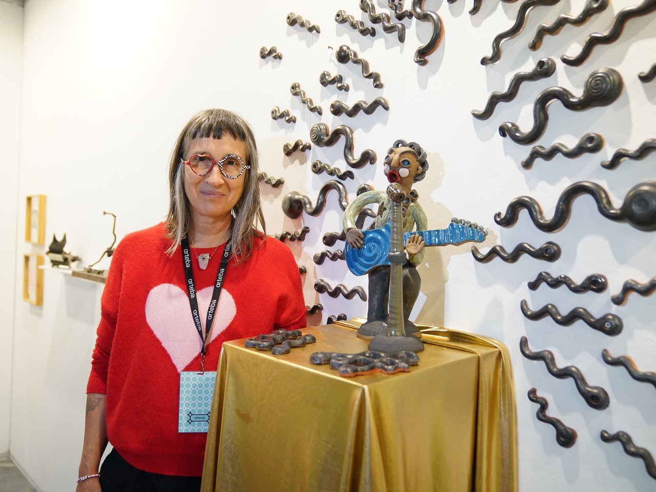 Mon Laferte en Andrea Echeverri tonen hun beeldend werk op arteba 2025