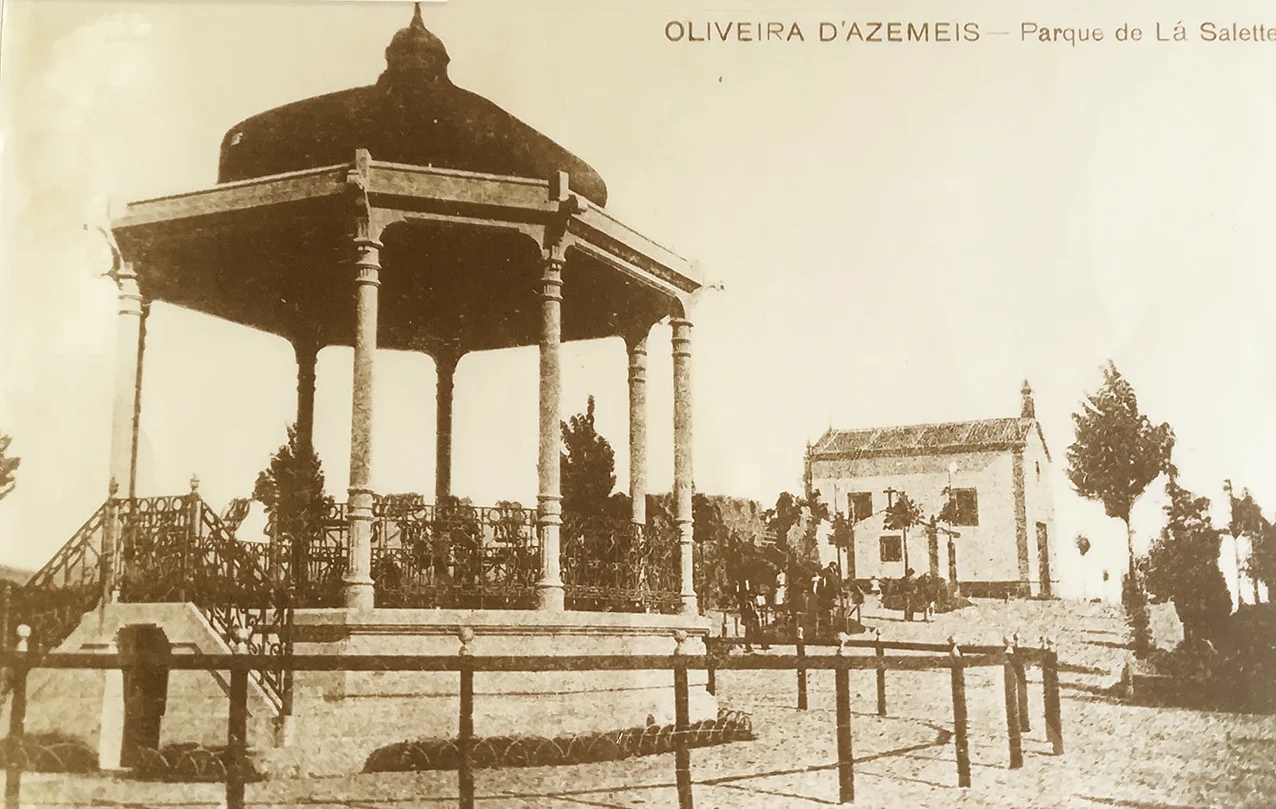 Часовня Ла-Салетт, воздвигнутая в знак благодарности за дождь