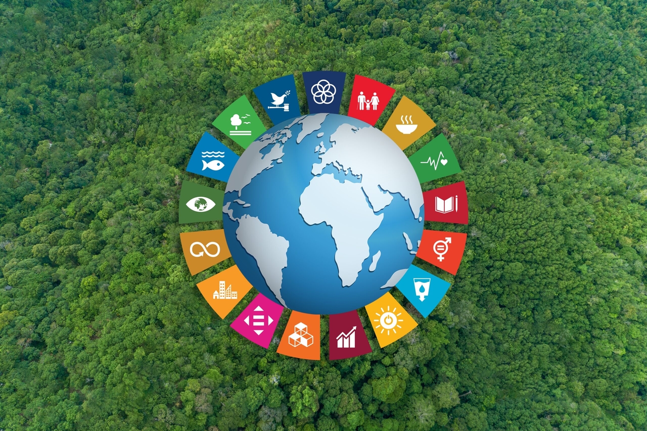 AI: A Shortcut to Development for Poor Countries?