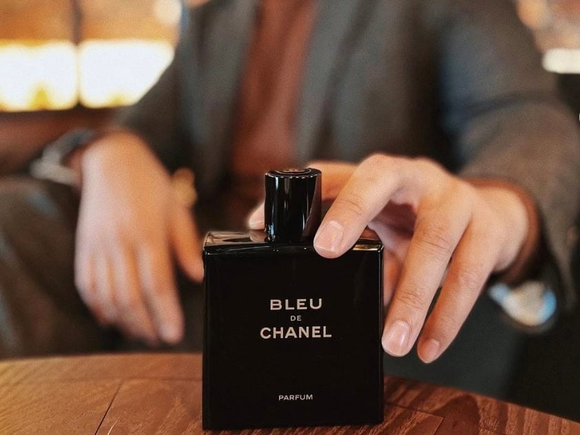 16 Best Cologne for Young Men: Tried and Tested For 2025