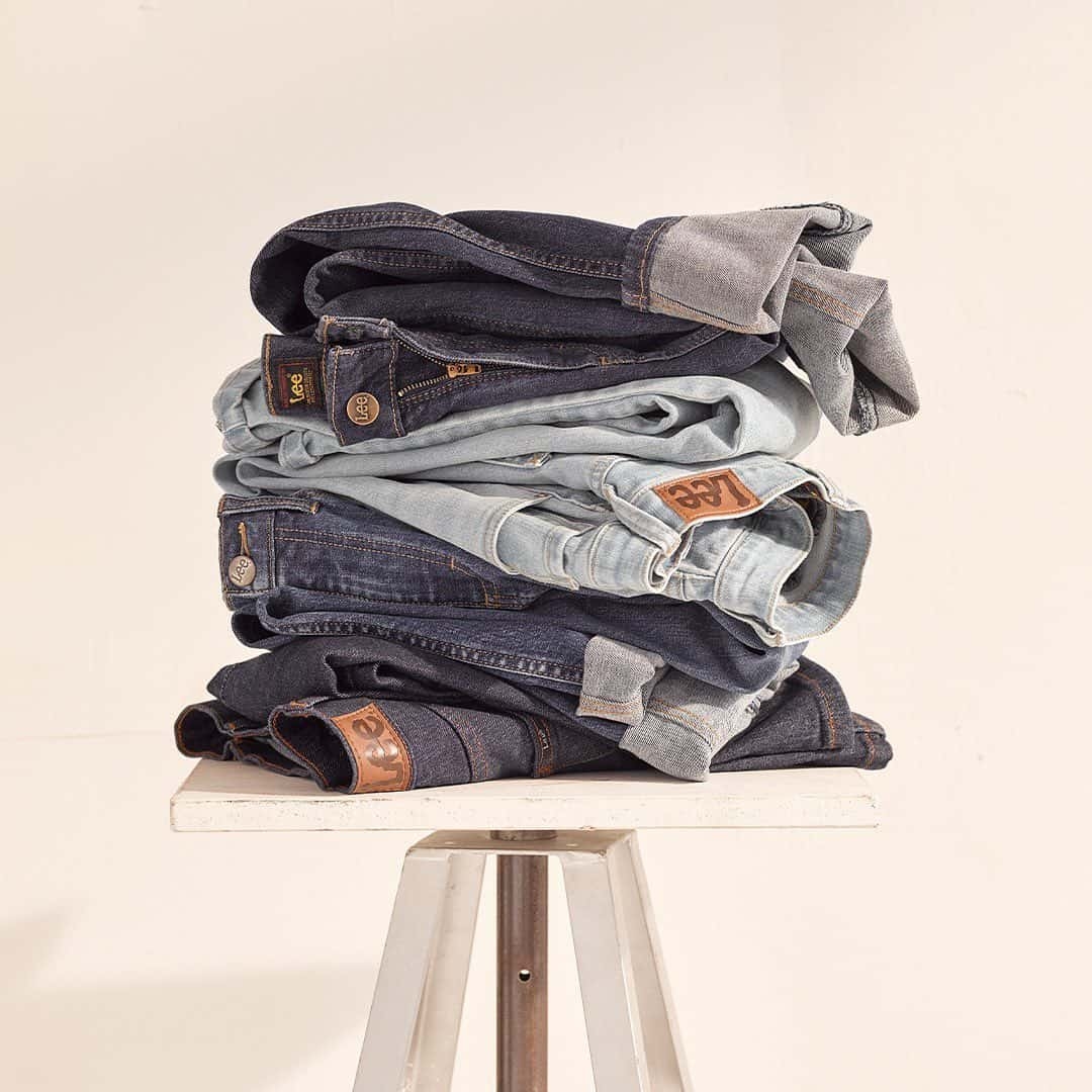 9 Best Jeans for Men with Big Thighs in 2025