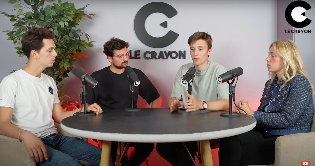 Dopo aver estromesso Pierre-Édouard Stérin dalla sua capitale, il quotidiano Le Crayon porta i sostenitori di Éric Zemmour