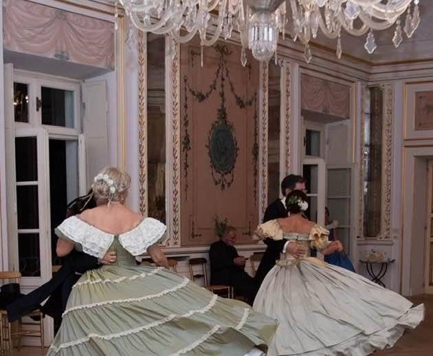 Souvenirs du Grand Tour sur l'Appia Unesco. À Morcone, le Grand Bal des Hortensias