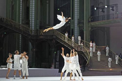 Vertigo, союз акробатики и танца