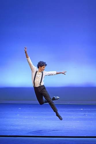In ogni performance, "cerco di porre la bellezza al centro di tutto".