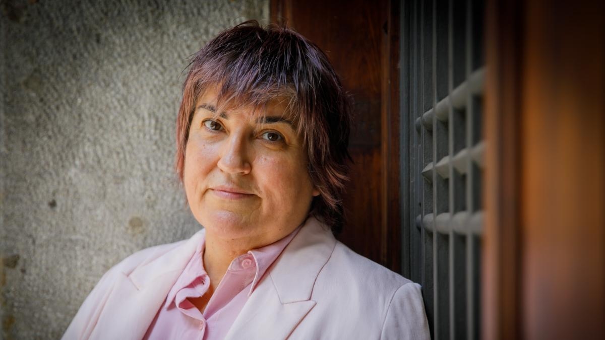 La mer aime Montse Barderi