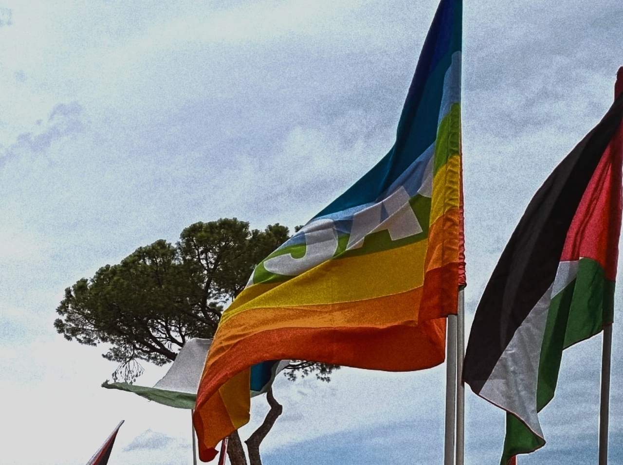 The Church stands with Gaza. The network "Priests (and Bishops) Against Genocide" is born.