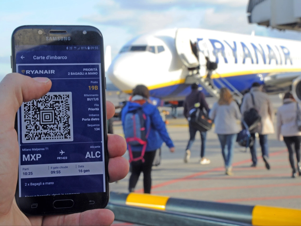 Ważna zmiana w odprawach Ryanair. Nie chodzi tylko o papierowe karty pokładowe