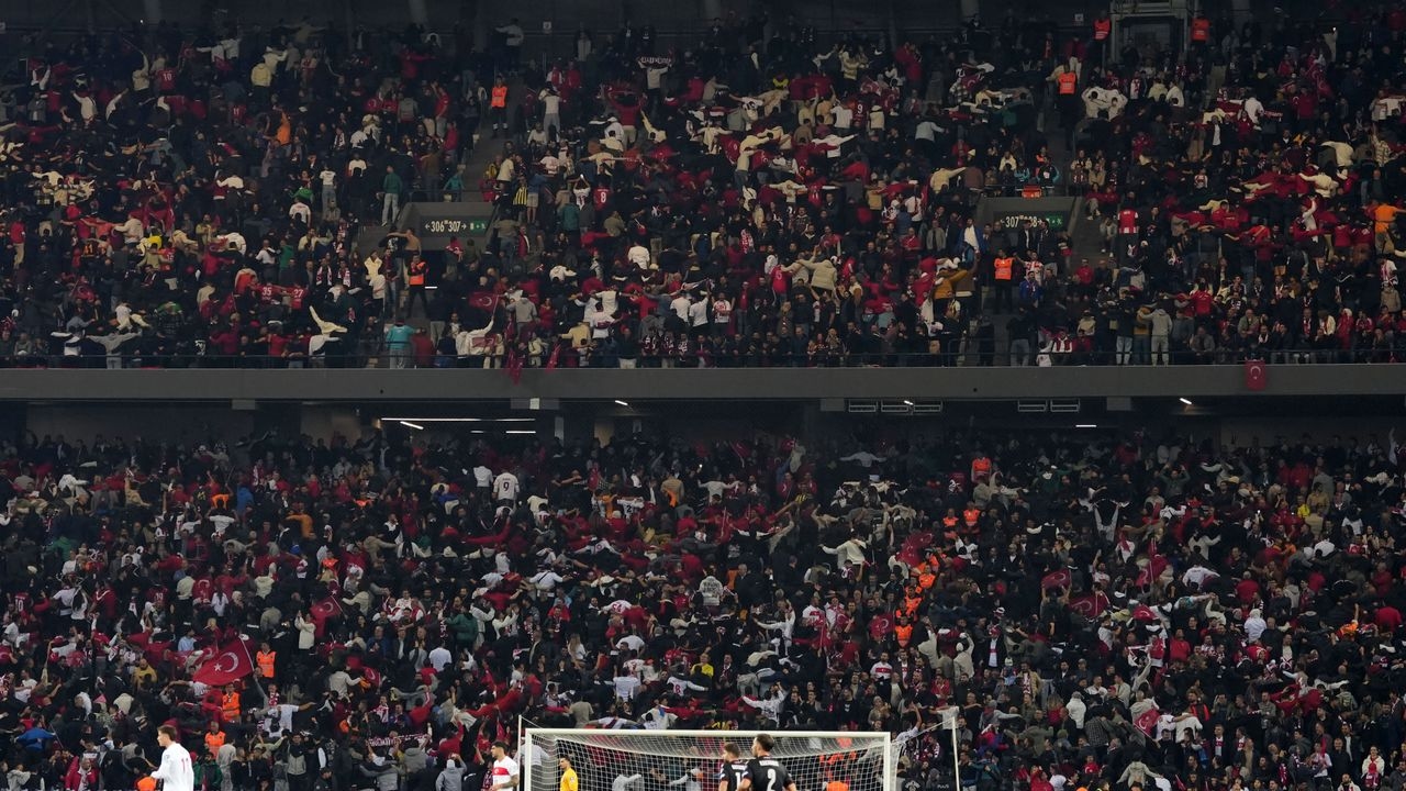 27,974 spectators watched the Türkiye-Georgia match