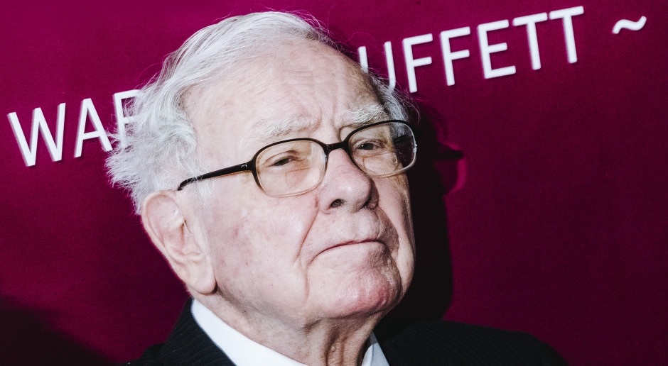 If you want to be happy, a million dollars won't do it for you, says Warren Buffett.