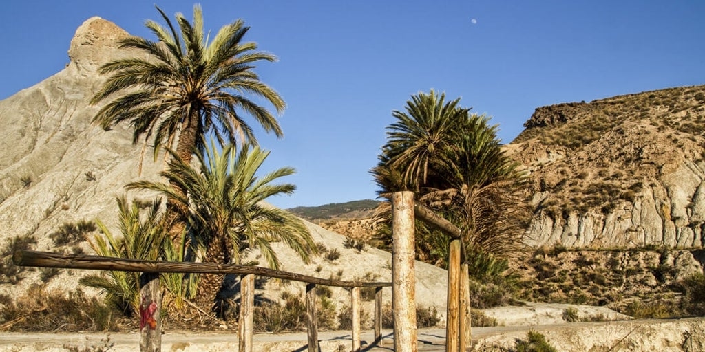 Il percorso escursionistico che devi assolutamente fare ad Almería: è pianeggiante e attraversa i luoghi di Hollywood