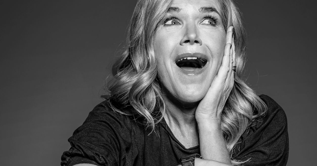 ¿Qué sentimientos probablemente tendría usted después de 100 años en el negocio, Anke Engelke?