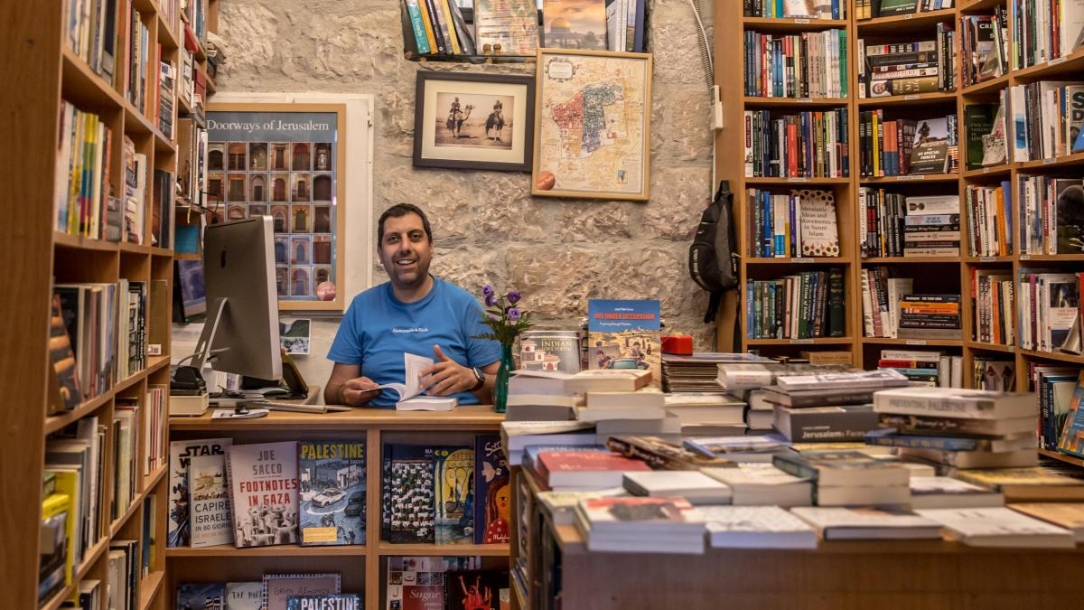 Mahmoud Muna, a bookseller in Jerusalem: “I was imprisoned for selling books about Palestine.”