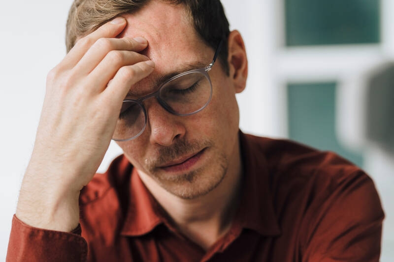 Brain gets a washout: Why we experience brief lapses when we're sleep-deprived